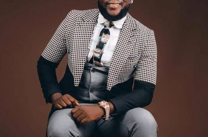 Download Mp3: "Luse" Francis Kadonki