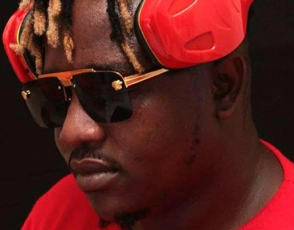 Download MP3: "Eondongana Nankwe" By Chester